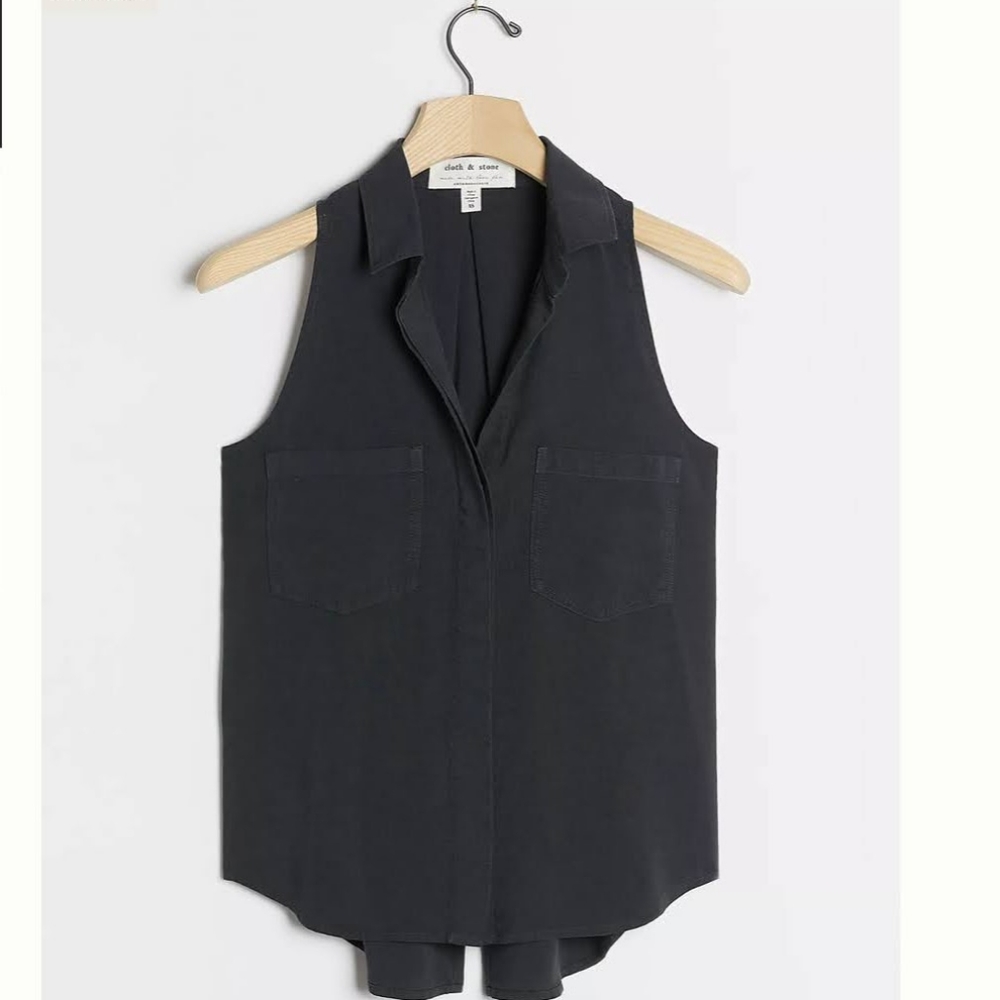 Anthropologie!! Plus! New!! Black Button down top